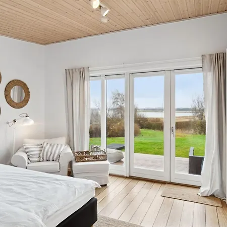 펜션 Eero - 175m To The Fjord By Interhome